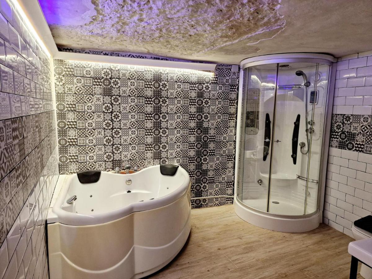Bonita Casa Cueva Con Jacuzzi * Paterna